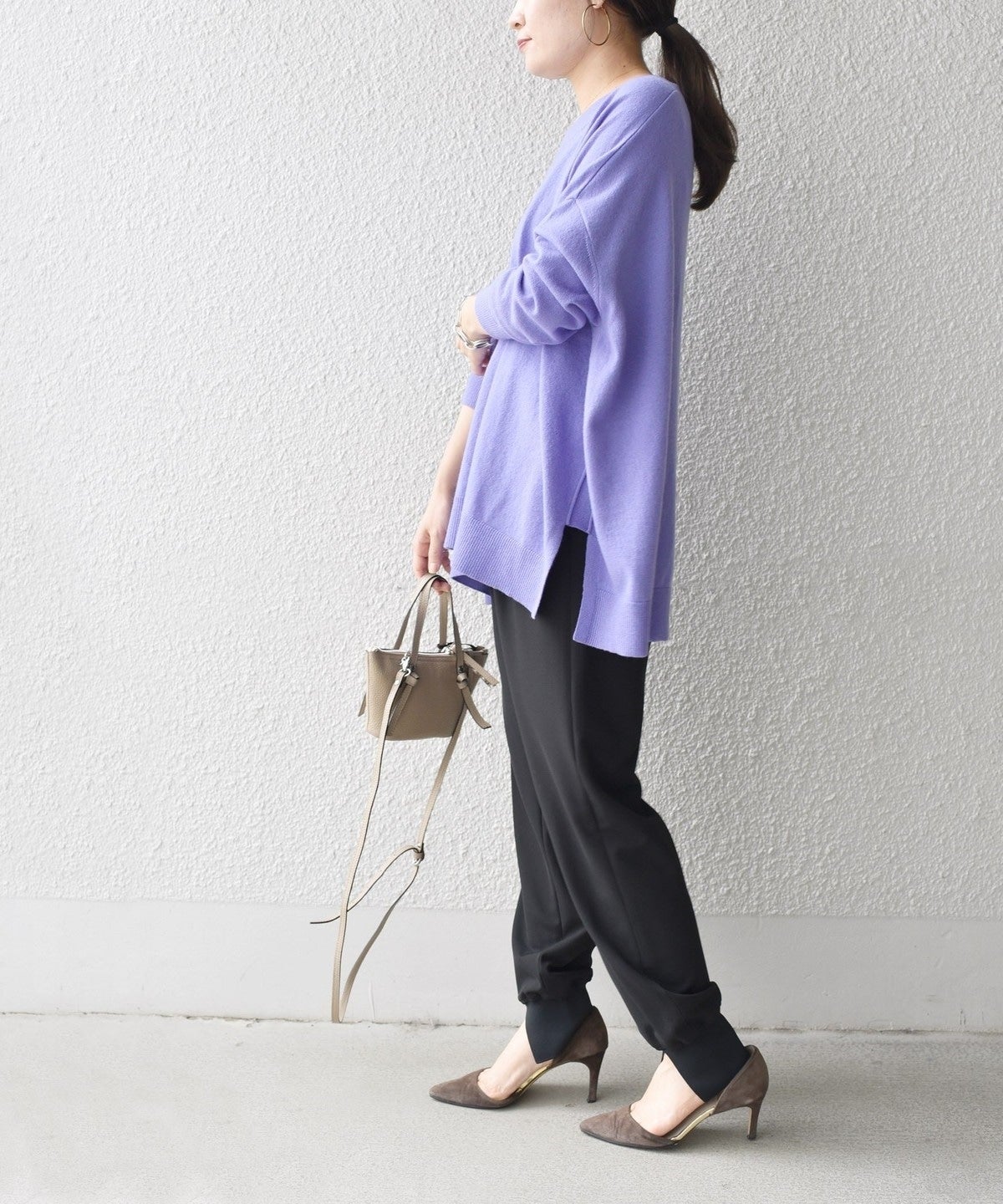 〈手洗い可能〉ケアフリーVネックプルオーバー