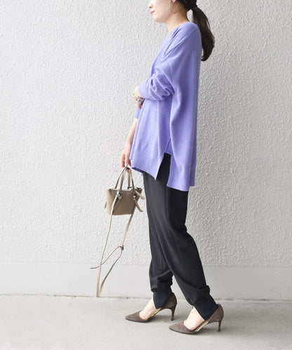 〈手洗い可能〉ケアフリーVネックプルオーバー