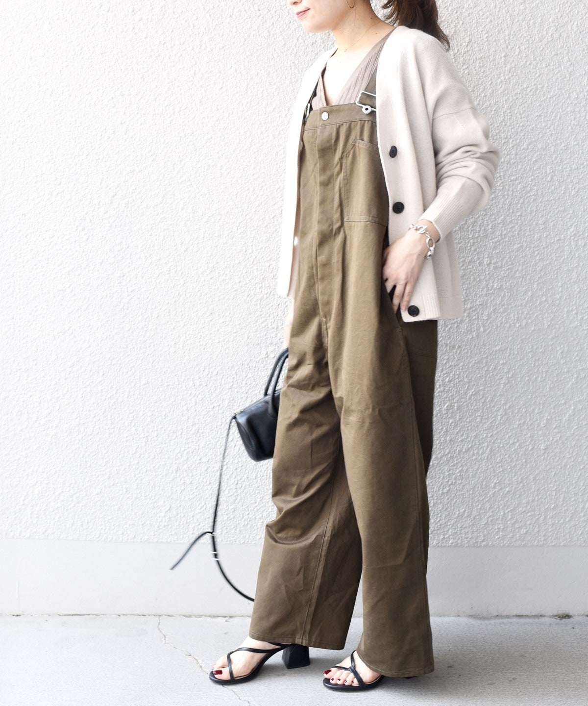 ウールカシミヤVネックカーディガン