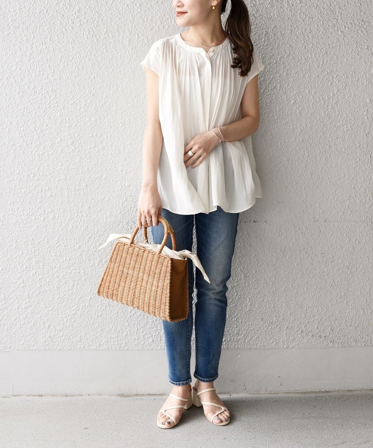 〈手洗い可能〉フレンチスリーブギャザーブラウス