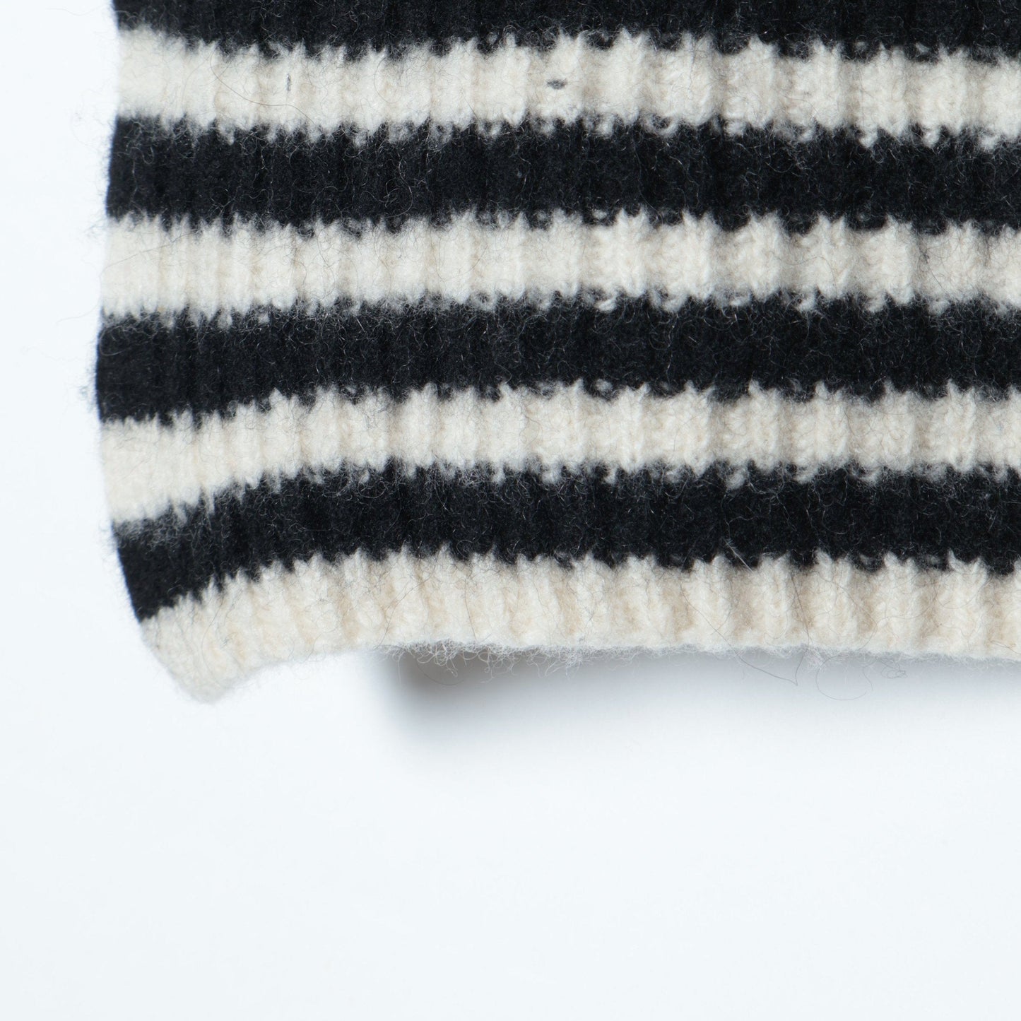 SHIPS any: カシミヤ ミックス ラグラン ハイネック プルオーバー