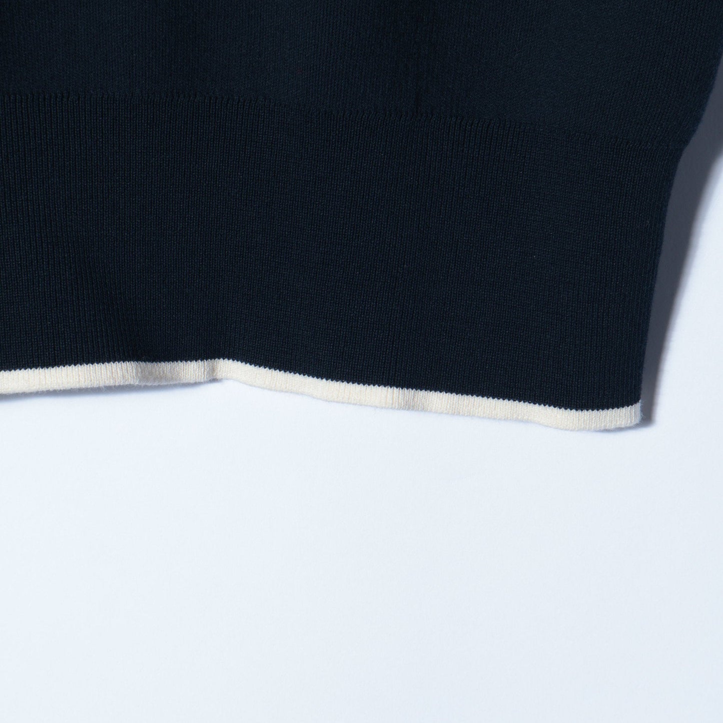 〈手洗い可能〉ラインクルーネックプルオーバー