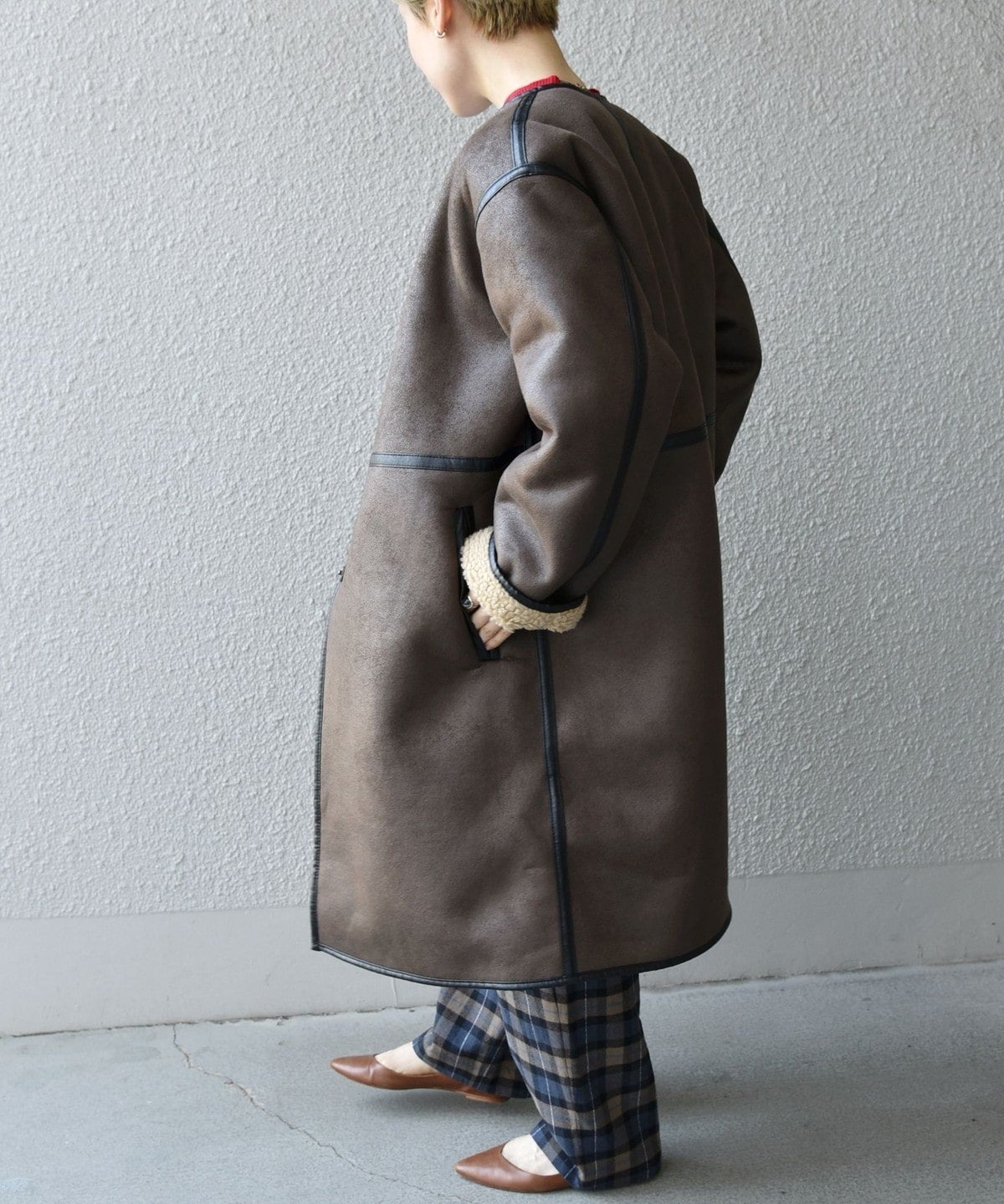 SHIPS any: フェイクムートン ノーカラー ロングコート