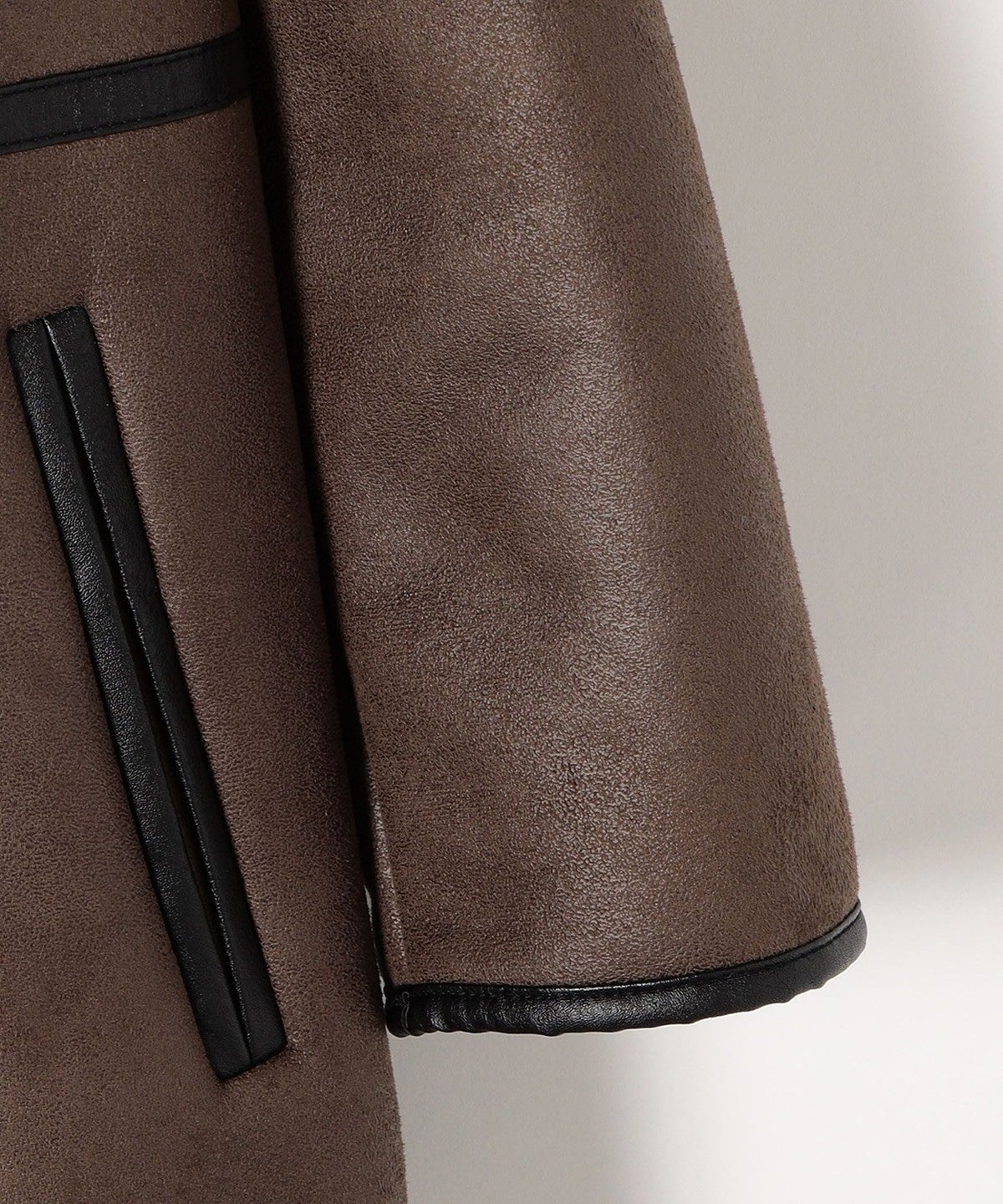 SHIPS any: フェイクムートン ノーカラー ロングコート