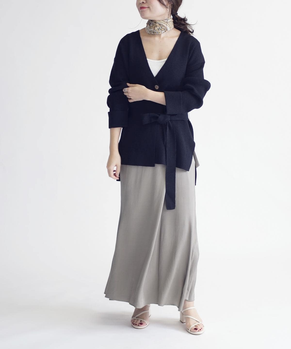 SHANGHAY YLANGTING TRADE CO. L:カーディガン