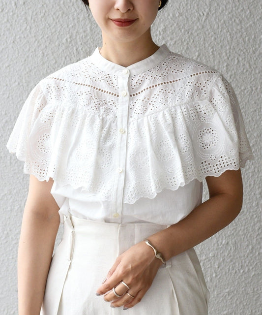 〈手洗い可能〉オリジナルレース刺繍フリルブラウス