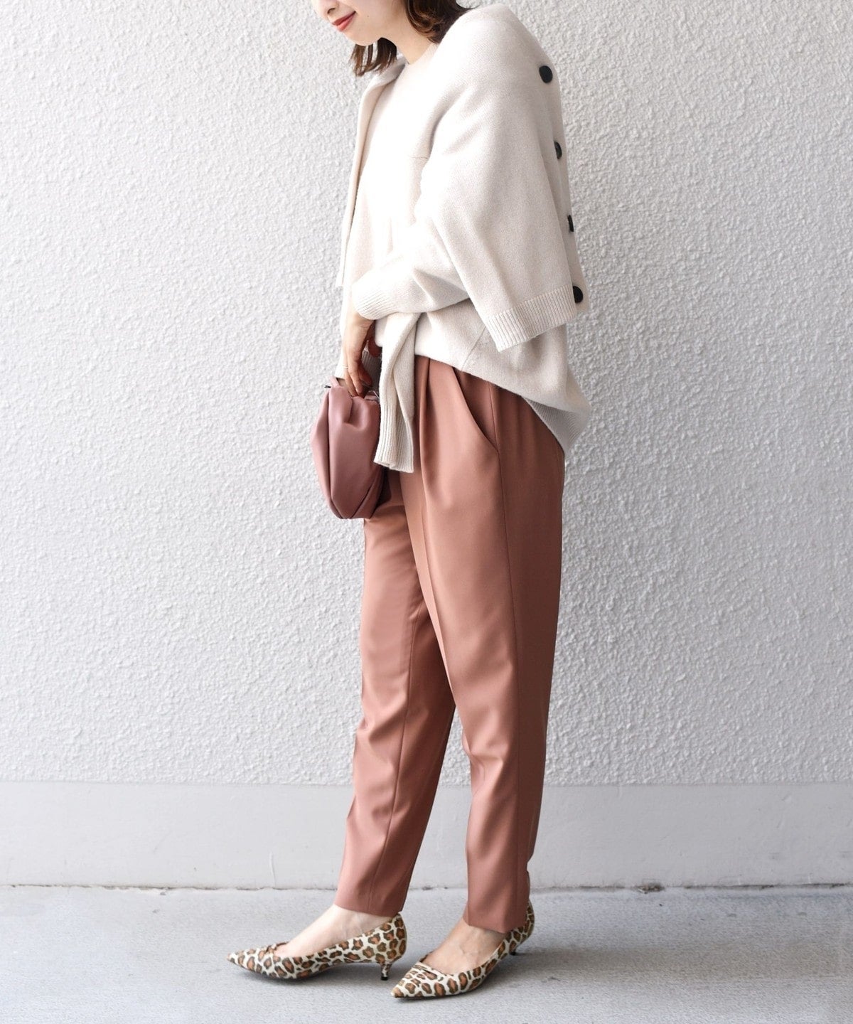 〈手洗い可能〉ストレッチテーパードパンツ