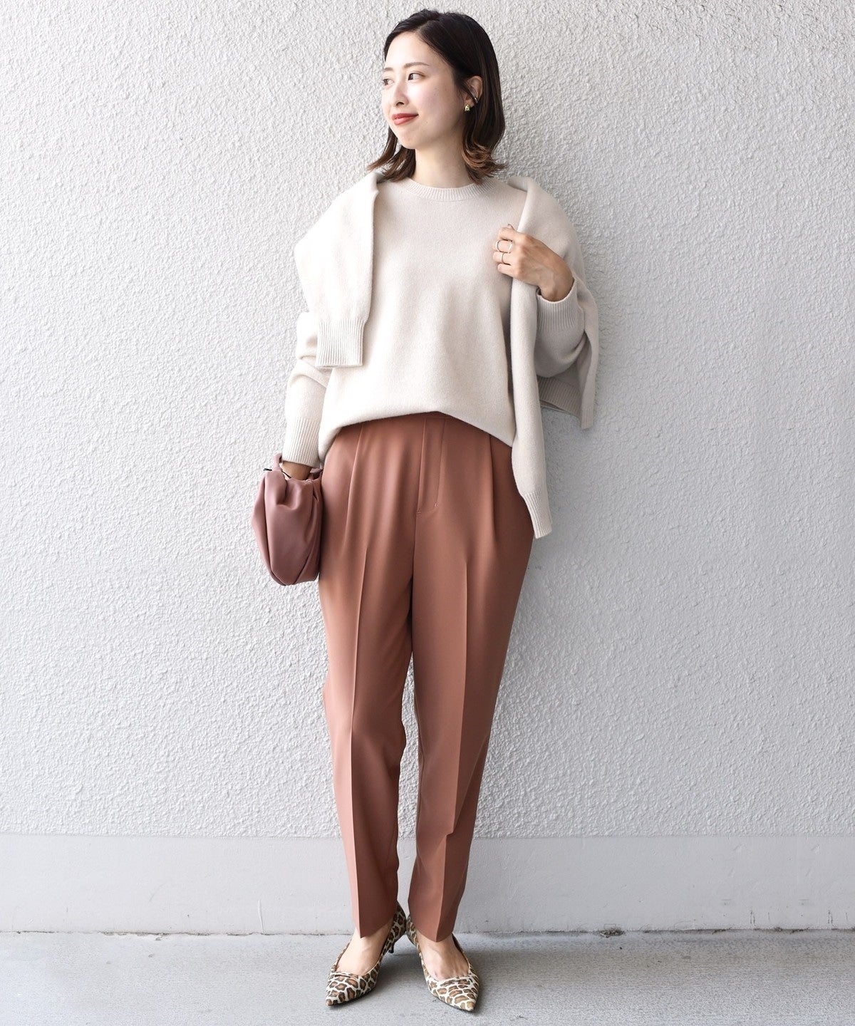 〈手洗い可能〉ストレッチテーパードパンツ