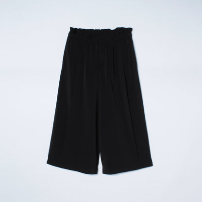 【手洗い可能】ワイドクロップドパンツ