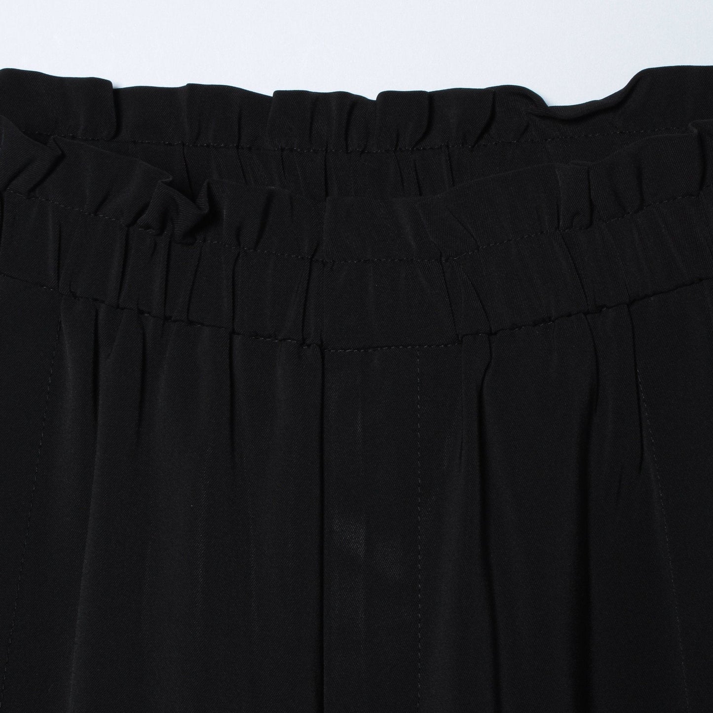 【手洗い可能】ワイドクロップドパンツ