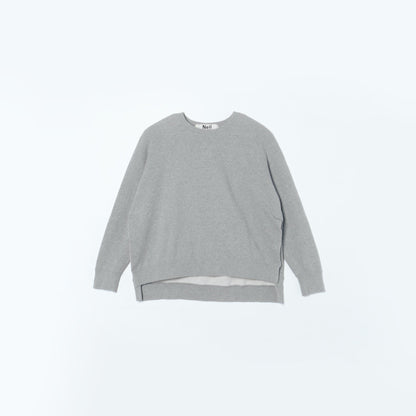 Nell:スウェット
