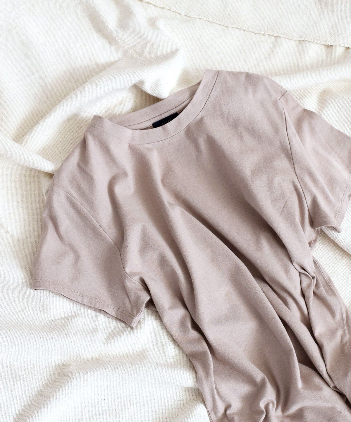 ONE COTTON TEE
