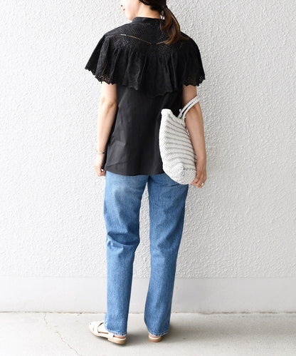 〈手洗い可能〉オリジナルレース刺繍フリルブラウス