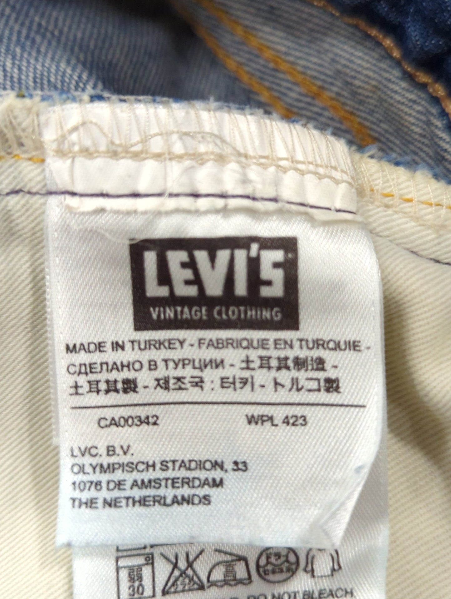 LEVIS:パンツ